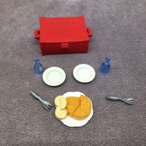 Playmobil Red Picnic Crate/Box, Cheese, Bottles, Plates - £3.89 GBP