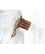 Vintage Gold Toned American Flag Pin Red Blue &amp; Clear Rhinestones 15-l - $34.64