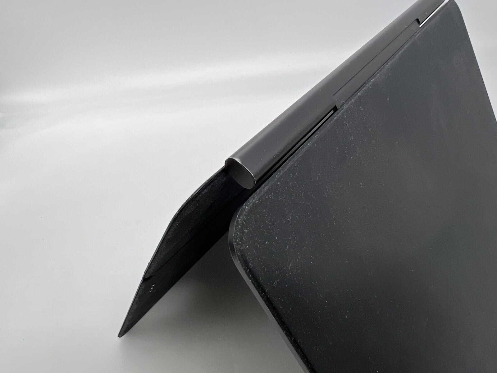 Genuine Apple A2974 Magic Keyboard for iPad Pro 13" M4 Black (Check Pictures) Item image 6