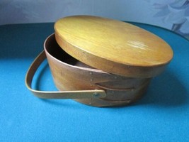 7 X 5 X 3 OVAL WOOD BOX   ^^^ - $24.75