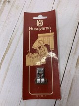 DD Husqvarna Viking Seam Foot and Plate Sewing Machine Part 412 01 42-01 - $21.78