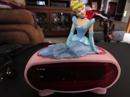 Cinderella Digital Alarm Clock Disney Princess Pink  Model DC94530 - £15.25 GBP