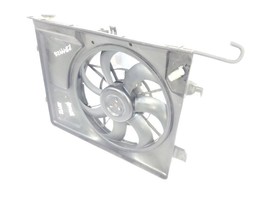 Fan Assembly Radiator 2.4L FWD 25380-1M000 OEM 2010 2011 2012 2013 Kia F... - $61.72