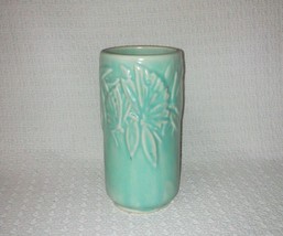 Nelson McCoy Art Pottery BUTTERFLY Line Aqua 6&quot; Cylinder Vase - $29.69