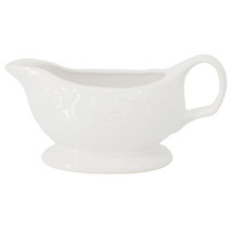 Gibson Home Bountiful Joy 15 Ounce Embossed Durastone Gravy Boat in White - £32.68 GBP