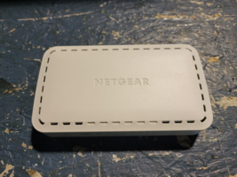 NETGEAR GS208100PAS Gigabit 8 Port Gs208 Ethernet Switch - White - £11.85 GBP