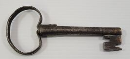 *B6) Antique Large Skeleton Key Iron Garden Security Gate Jail 7-3/8" - $49.49