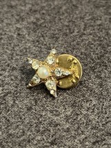 Vintage Ballou Star Pin Clear Rhinestones Missing One Small Stone - $6.65