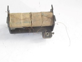 LIONEL POST-WAR PART SWITCH MACHINE COIL W/LIGHT SOCKET NOT TESTED - SR101 - $2.18