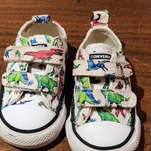 Converse Baby Toddler Chuck Taylor All Star 2v  Sneaker, size 2 Dinosaurs - £12.25 GBP