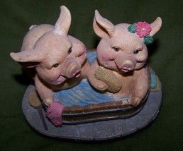 Two Pigs In A Tub Figurine - Resin - Euc - Felt Bottom - £10.38 GBP