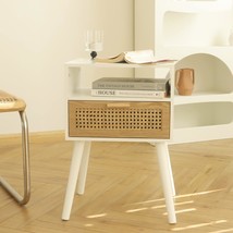 Maxsmeo White Nightstand With Drawer, Mid Century Modern Nightstand,, White - $1,116.90 MXN