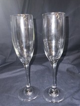 2 Glass Champagne Flutes - £17.69 GBP