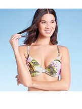 Women&#39;s Lightly Lined Textured Bikini Top Shade &amp; Shore White Floral 34DD 4539 - £7.11 GBP