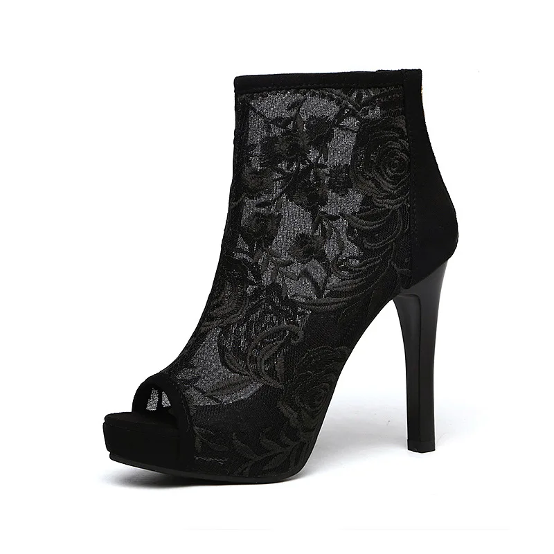   Sandals Boots Woman  Boots Women Summer Shoes Embroidery Flower Peep Toe Blac - £247.04 GBP