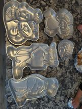 vintage 80s Wilton cake pans Cabbage Patch Sesame Street Pink Panther - $361.88 MXN