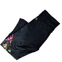 Pre-loved Partner

Fabletics Women's Yoga Pants Size Small Black Multico... - $19.81