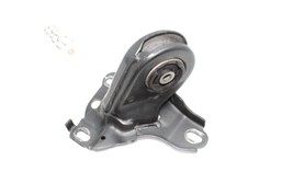 04-08 MINI COOPER REAR RIGHT PASSENGER SIDE KNUCKLE TRAILING ARM BRACKET E5753 image 2