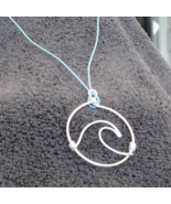 WAVE necklace - $16.00