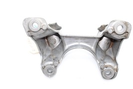 13-15 BMW X1 TRANSMISSION MOUNT BRACKET Q3619 image 6