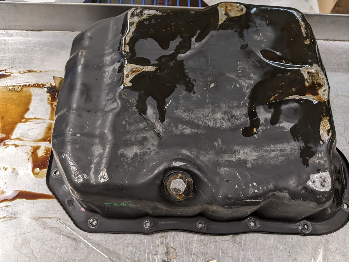 Lower Engine Oil Pan For 14-16 Jeep Cherokee  2.4 05047566AD - $41.53