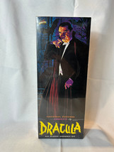 1999 AURORA Universal Studios Monsters DRACULA All Plastic Assembly Kit Sealed - £63.07 GBP