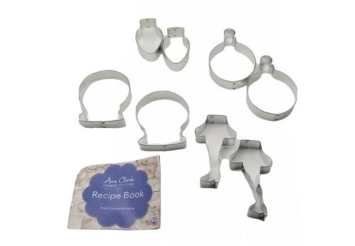 Ann Clark Cookie Cutters 8-Piece Christmas Cookie Cutter Set with Recipe Booklet - $21.77