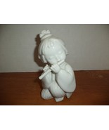 Tradional White Porcelain Japanese Girl With Flute - $560.63 MXN