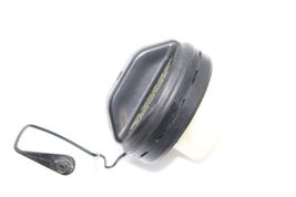 99-06 CHEVROLET SILVERADO 2500 HD FUEL CAP Q0953 image 6