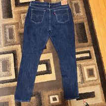 LEVIS 711 SKINNY WOMEN'S JEANS BLUE Medium Wash, STRETCH. Size Unknown - $12.86