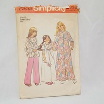 Girls Robe Nightgown Pajamas Size 10 Simplicity 7202 Sewing Pattern 1975... - £11.78 GBP