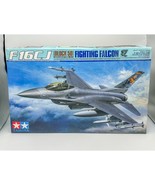 Tamiya 60315 F-16CJ Block 50 Fighting Falcon 1:32 Scale Model Kit Open Box - €84,80 EUR