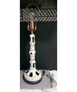 Vintage Art Deco Bohemian Czech White Cut  Green 26&quot;H Porcelain Table Lamp  - $4,546.03 MXN