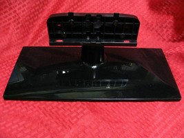 Samsung UN32EH4003FXZA UN32EH4000FXZA UN32EH4003CXZA Stand W/Screws - USED - $39.59