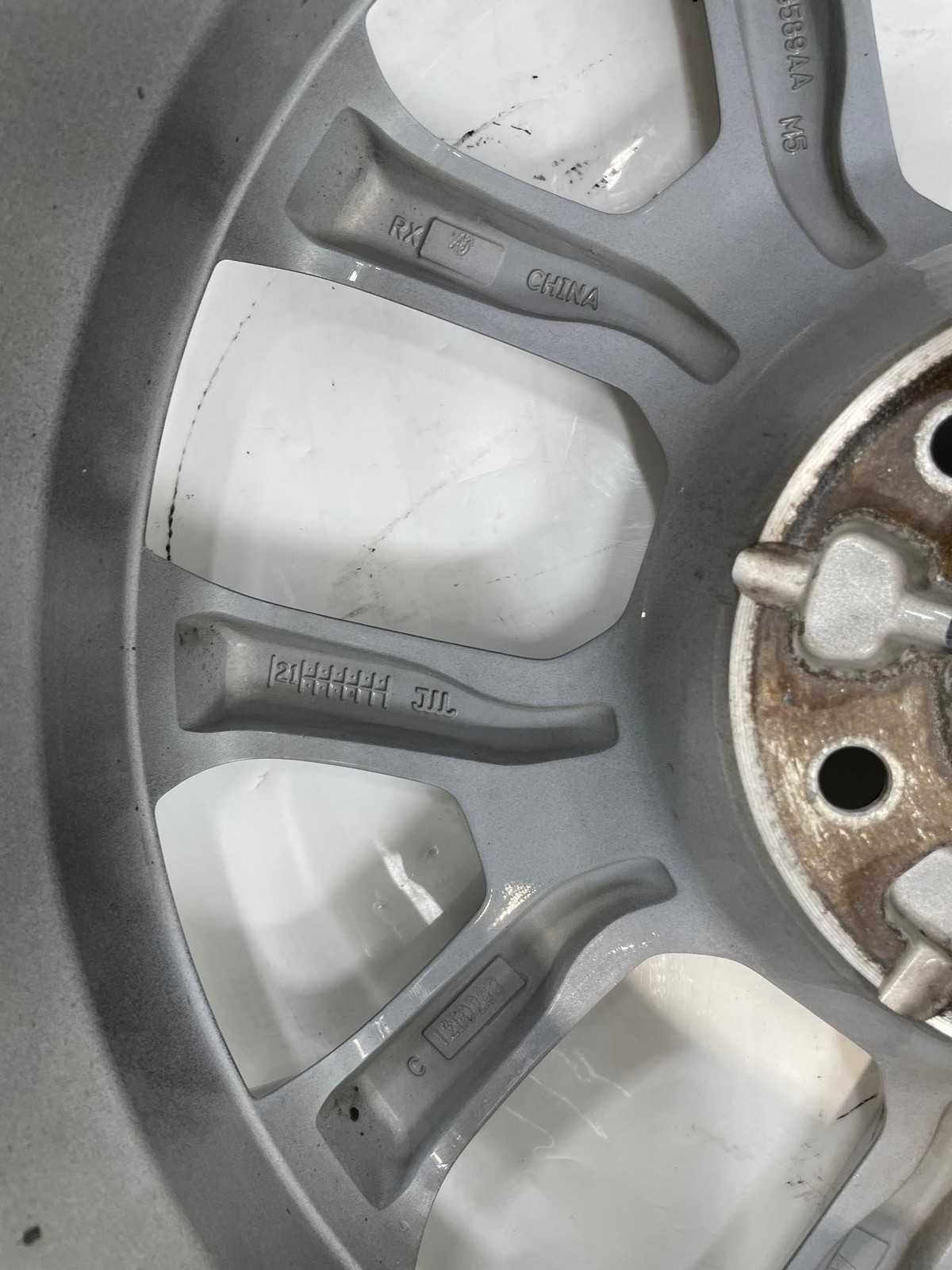 2022-2024 Jeep Compass 5 Spoke Wheel Rim 18x7 With Center Cap OEM Item image 9