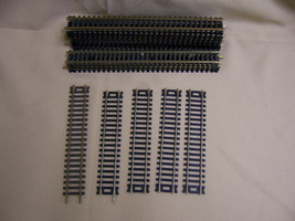 LOT of 21 Vintage Straight HO Scale Tracks Atlas &quot;Snap Track&quot;  LifeLike ... - £23.36 GBP
