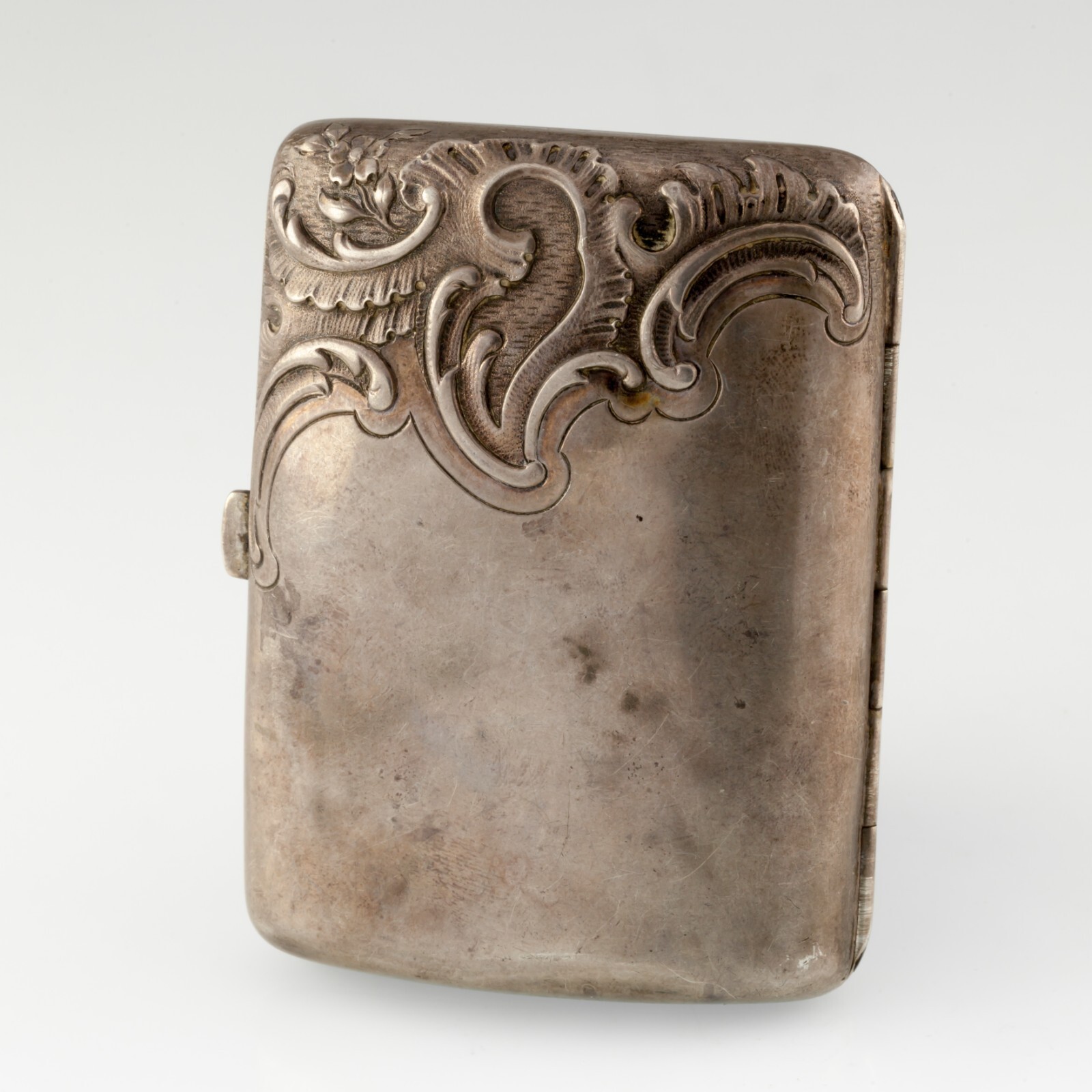 800 Silver Repousse Antique German Ladies Cigarette Case Box Item image 5