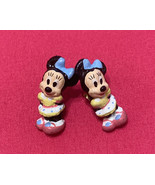 Vintage Disney Minnie Mouse earrings soft plastic pink shoes blue bow - $57.02 MXN