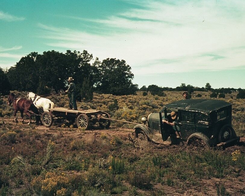 Horse team pulls a car out of mud in Pie Town New Mexico 1940 Photo Print - £7.03 GBP - £11.72 GBP