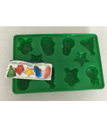 Vintage 1998 jello holdiay jigglers mold green plastic santa snowman tre... - $27.22 CAD
