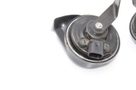 09-15 BMW 750I HORN HIGH & LOW TONE PAIR Q2252 image 7