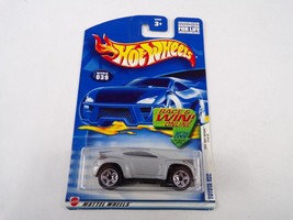 Van / Sports Car / Hot Wheels Toyota RSC #039 52930 #H12 - £10.21 GBP