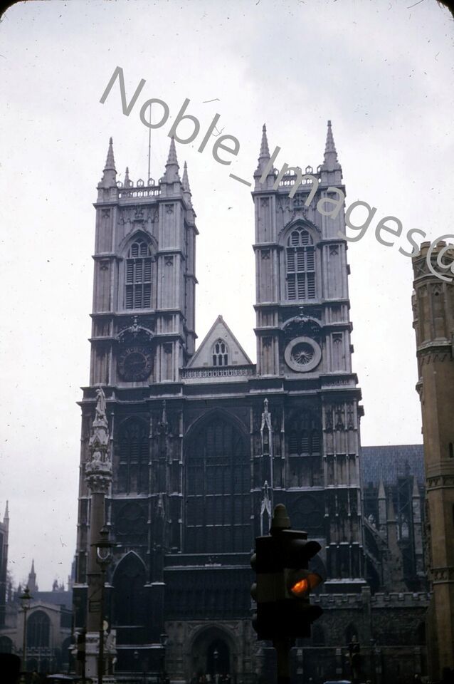 Primary image for 1950 Westminster Abbey Street Scene England Red-Border Kodachrome Slide
