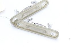 86-95 MERCEDES-BENZ W124 REAR LICENSE PLATE LIGHTS PAIR Q1553 image 6
