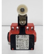 Allen Bradley 802A-D12P4-S10 ,  Bul 802A Limit Switch 10A/300VAC - $1,805.71 MXN