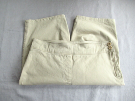 Orvis shorts Bermuda walking city  Size 4  beige  11&quot; inseam cotton blend - $13.67