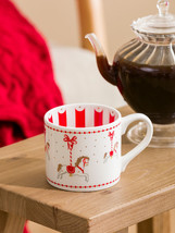 Ecru Christmas Themed Porcelain Mug - £20.93 GBP