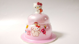 Hello Kitty Japanischer Neujahrs-Reiskuchen Mochi mit Figur - £20.82 GBP