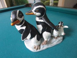 Compatible with Franklin Mint Walk This Way Group Figurine Original - £94.90 GBP