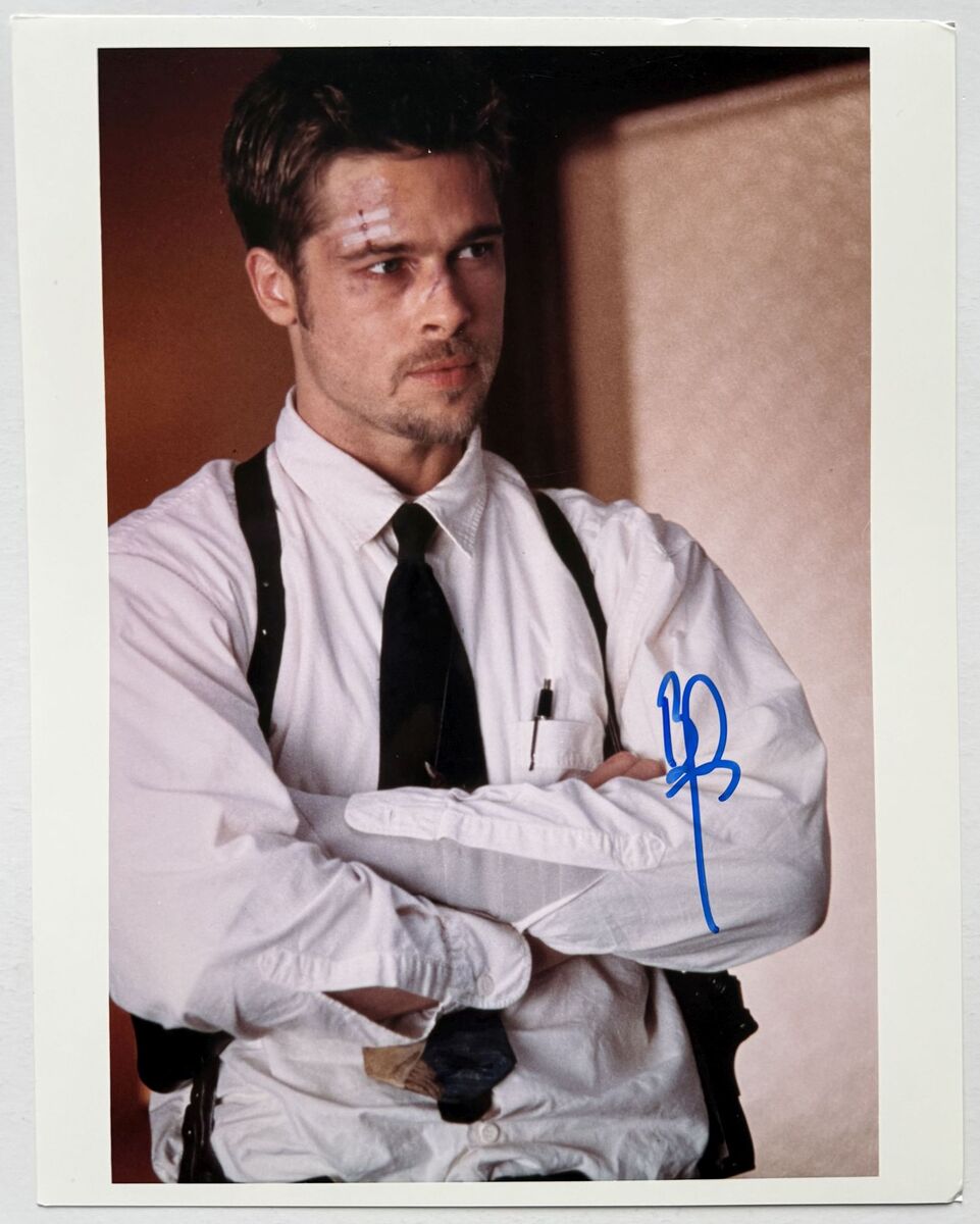 Brad Pitt Autographed &quot;Seven&quot; Glossy 8x10 Photo - $79.99